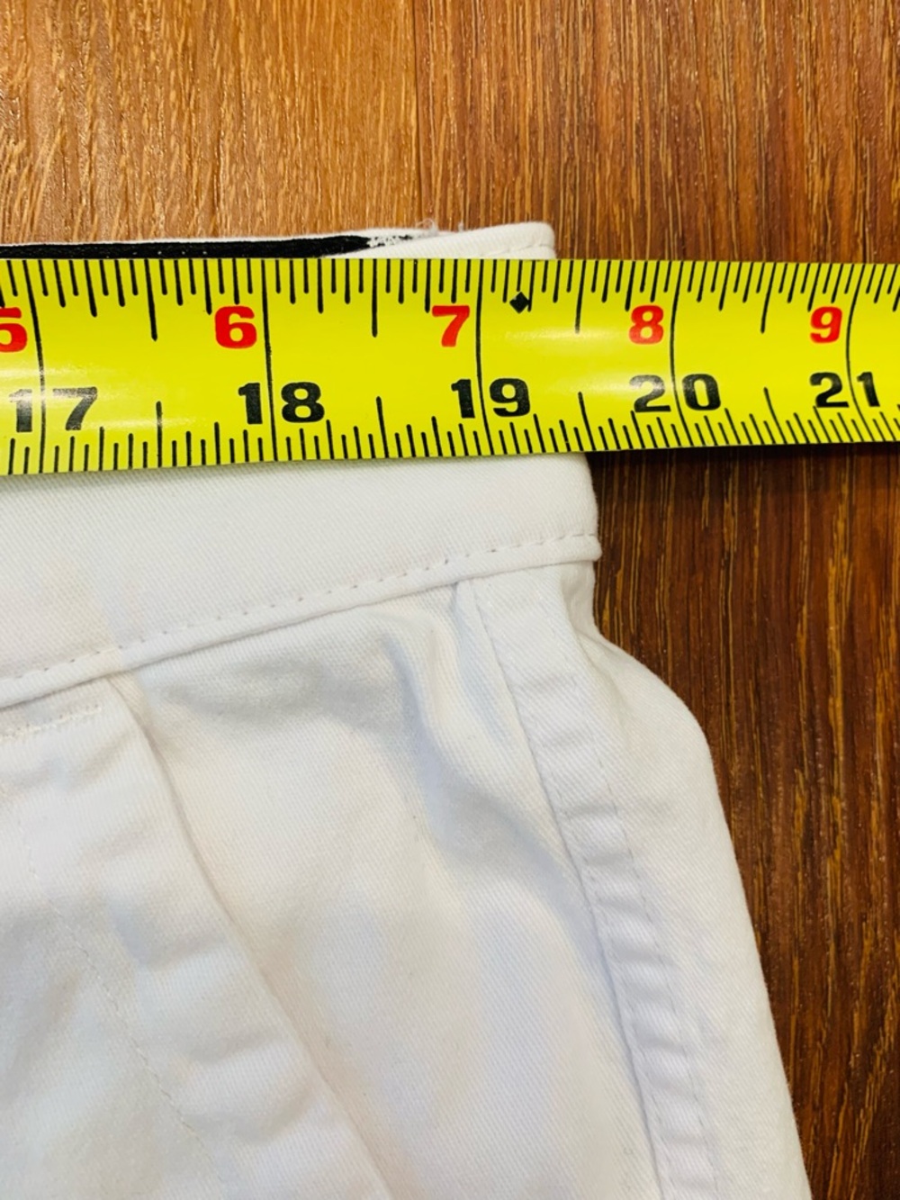 Rugby University Men’s White Shorts Size 38 EUC Summer Spring Preppy - Picture 8 of 11